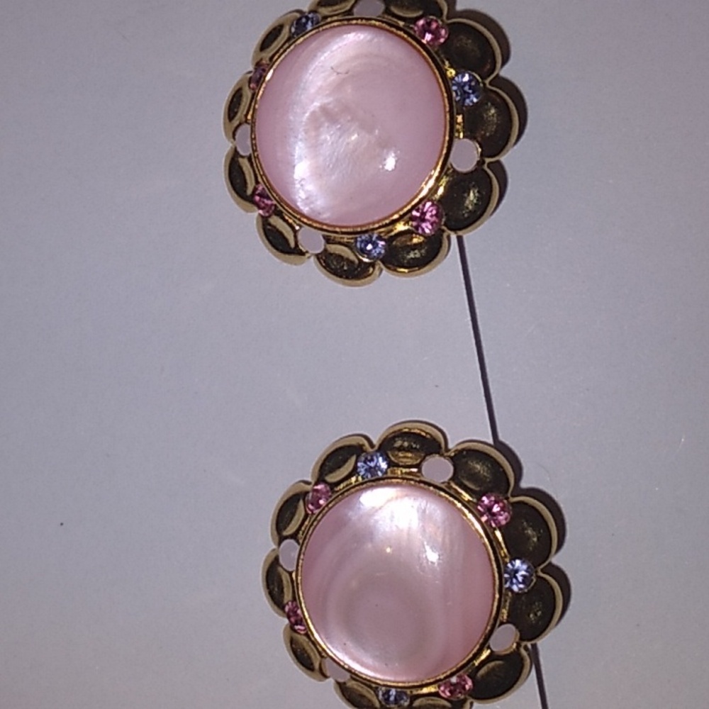 Vintage Clip on Earrings